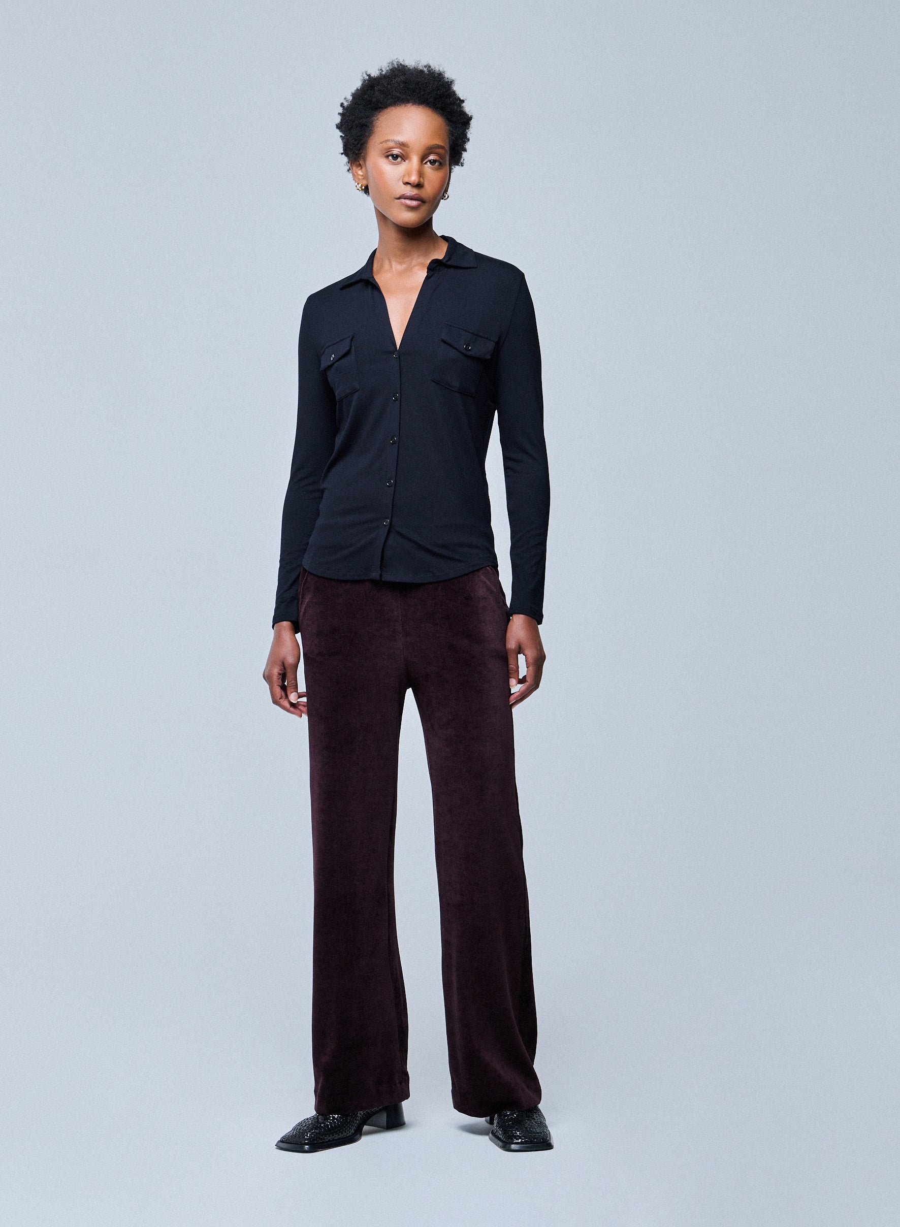 Chemise Noire Anna 2 poches en Viscose et Élasthanne - Image 5