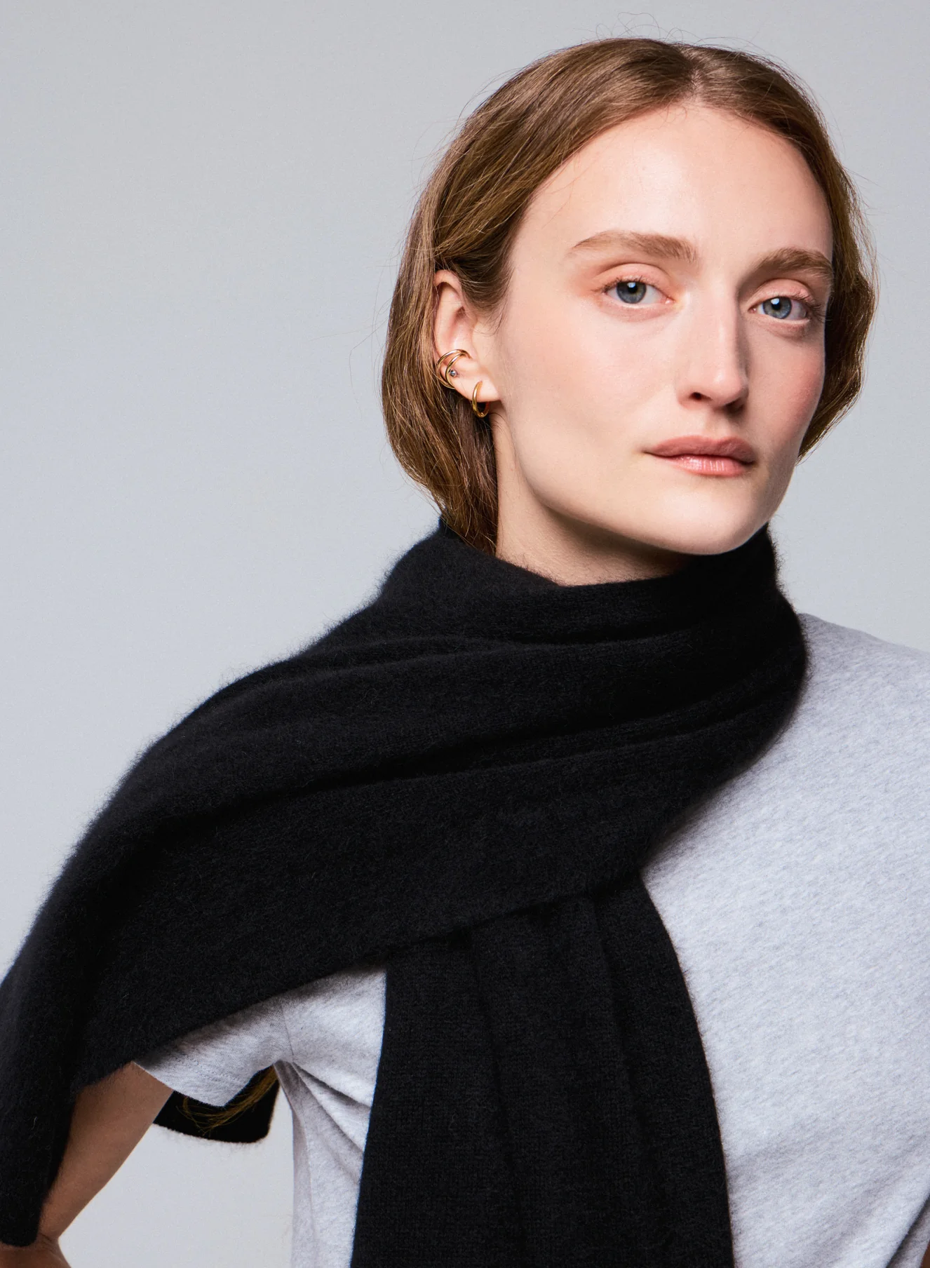 Echarpe Noire en Raccoon / Polyamide - Image 3