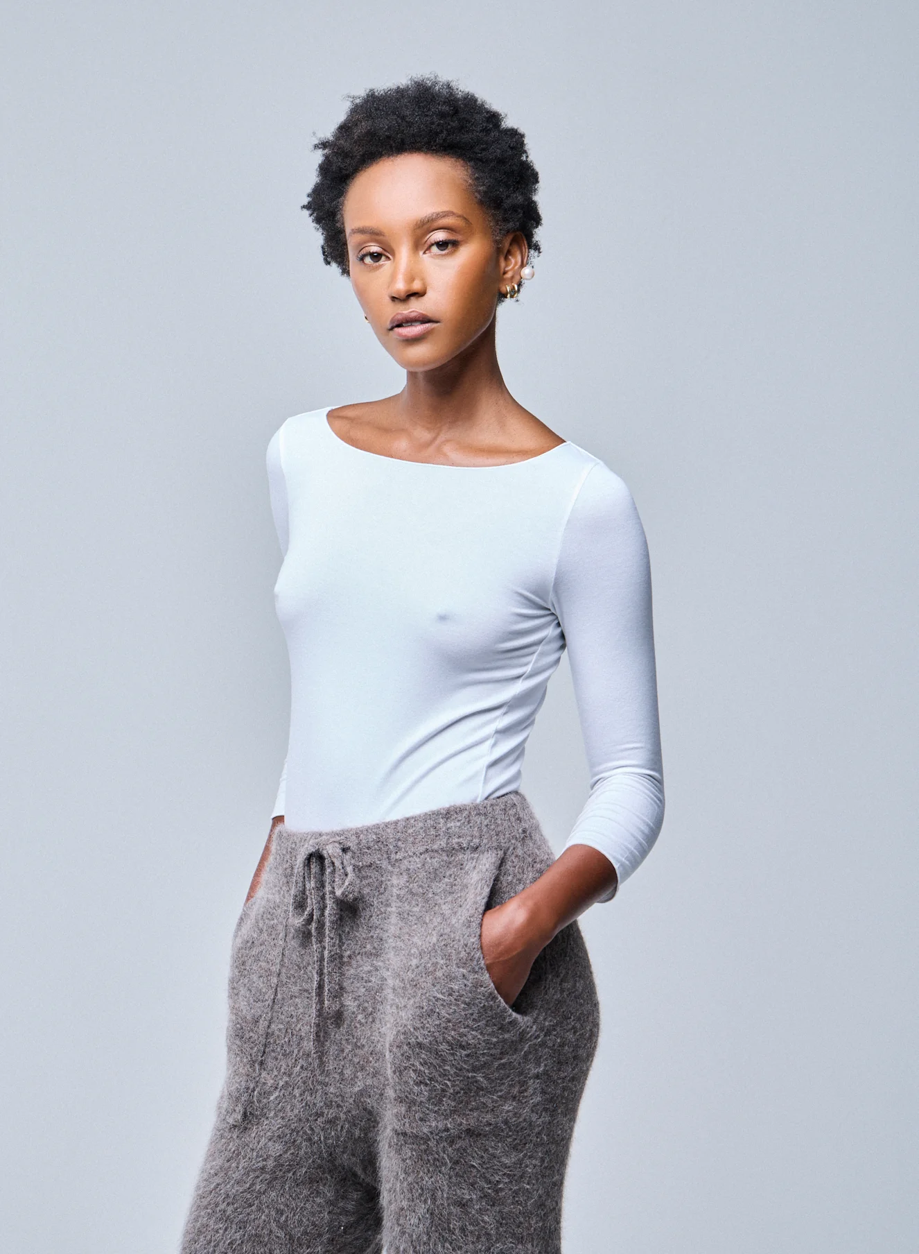 T-shirt Blanc Adèle Col Bateau en Viscose / Élasthanne - Image 3